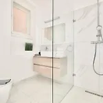 Apartament Premium By Hi5- Jozsef Koerut *