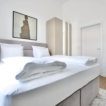 Premium By Hi5- Jozsef Koerut *