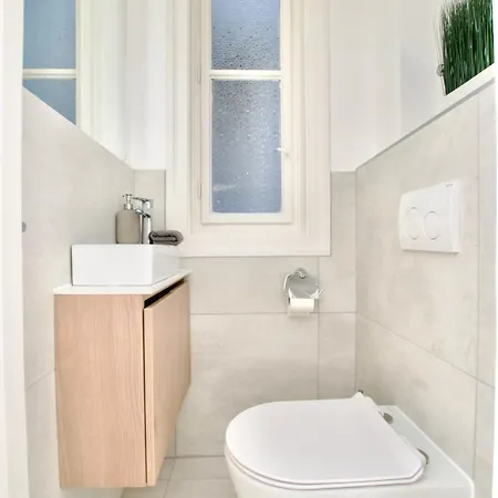 Premium By Hi5- Jozsef Koerut Апартаменты *