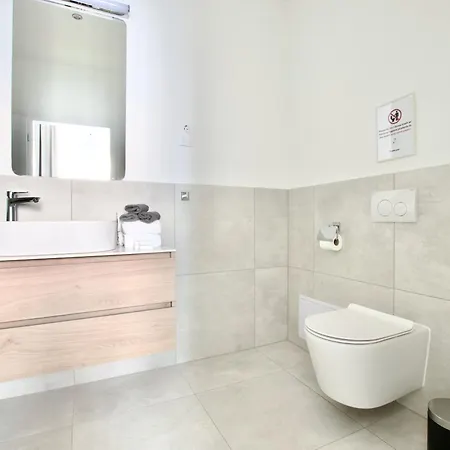 Premium By Hi5- Jozsef Koerut *